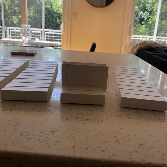 Escort card holder for wedding
